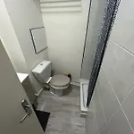 Centre *